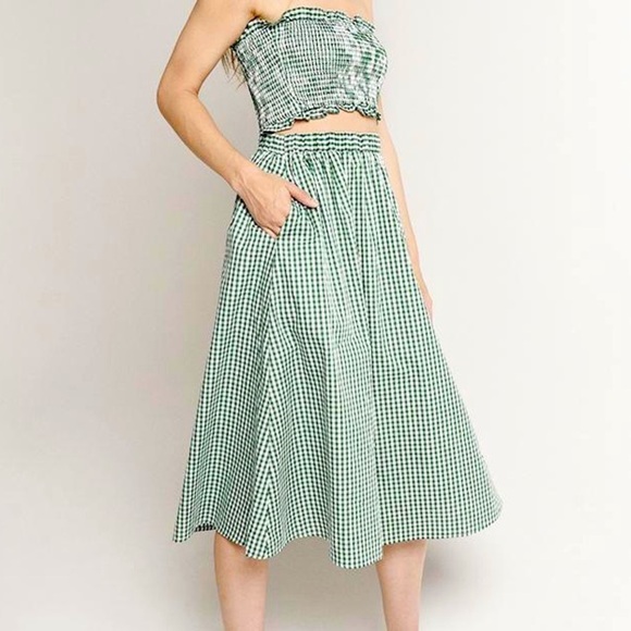 ENGLISH FACTORY Kelly Green & White Gingham Midi Skirt - Picture 1 of 10